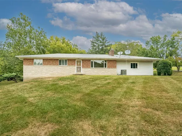 18735 Bartold Ln, Pacific, MO 63069