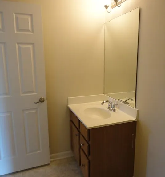 620 Leonard Ln — Photo 18