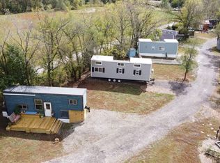 801 N Main St #6, Cleveland, MO 64734