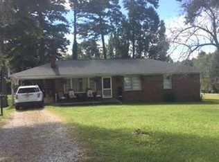 1380 Greenwood Rd, Lincolnton, NC 28092