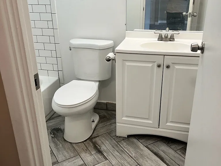 17644 Lahser Rd #3 — Photo 6