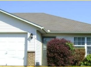 1704 W 8th Street Ter, Knob Noster, MO 65336