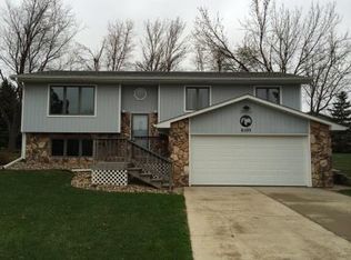 6105 W Coughran Ct, Sioux Falls, SD 57106