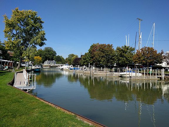 Across the road from the Rocky River and Cleveland Yacht Club