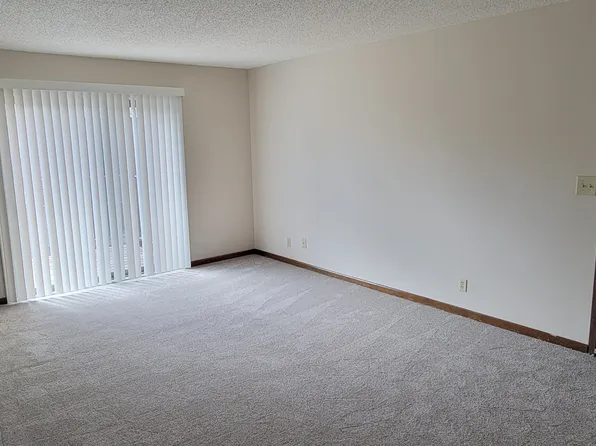 4727 Baldwin Ave #5, Lincoln, NE 68504