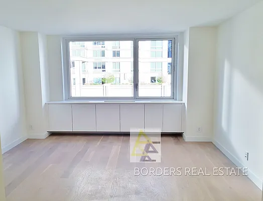 Rented by Borders Real Estate | media 2