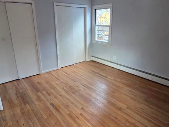 3rd image of 1611 Oliver St #B