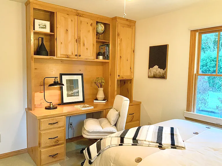 3575 Valley View Dr — Photo 12
