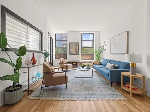 520 La Guardia Place 4S image 1 of 8