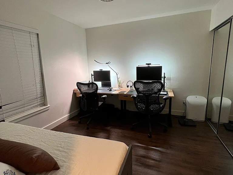 1504 Aurora Ave N #104 — Photo 13