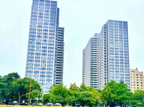 4250 N Marine Dr APT 714, Chicago, IL 60613