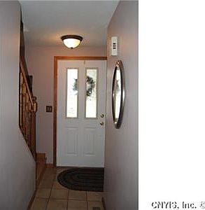 3rd image of 207 Sanderson Dr