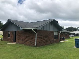 45 Jackson Rd, Richmond Hill, GA 31324