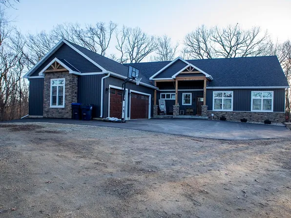 453 London Rd, Deerfield, WI 53531