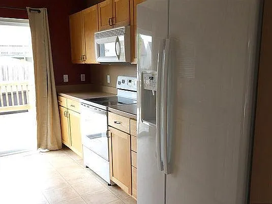 10866 Weber St — Photo 7