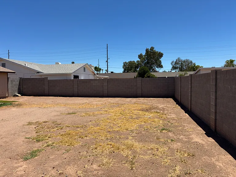 5915 W Tierra Buena Ln — Photo 35