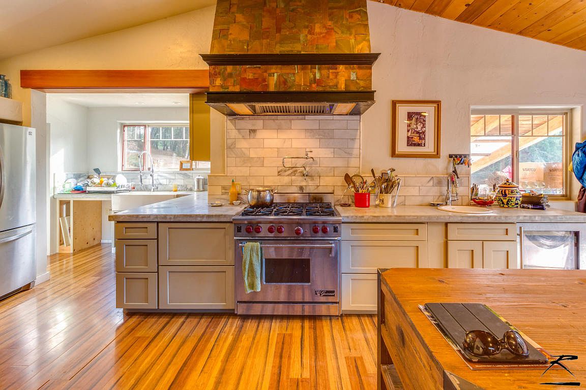 4605 McClellan Mountain Rd, Bridgeville, CA 95526 Zillow