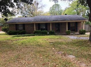 168 Spring Valley Rd, Montgomery, AL 36116