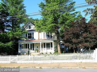 412 S Mildred St, Charles Town, WV