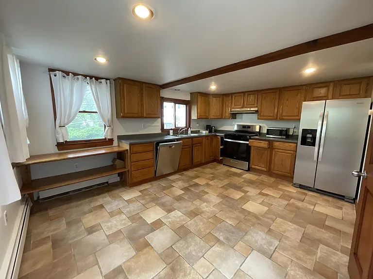 125 Spring St #1 — Photo 3