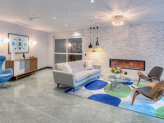 3rd image of 1349 N Lake Shore Dr #815