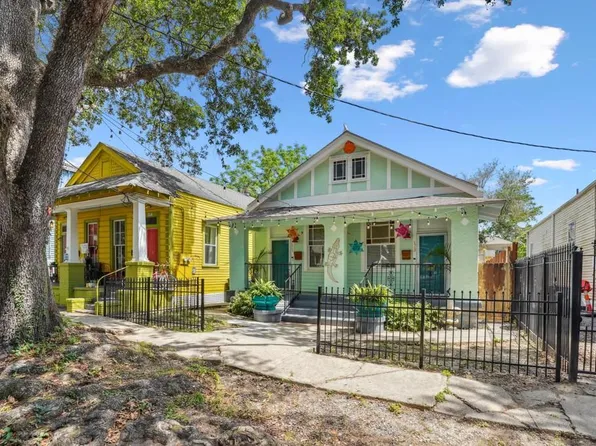 2923-25 Banks St, New Orleans, LA 70119