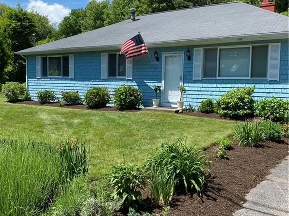 20 Onondega Rd, Narragansett, RI 02882