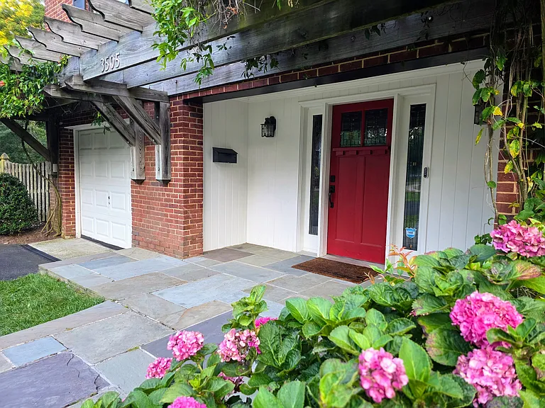 3505 N Jefferson St — Photo 3
