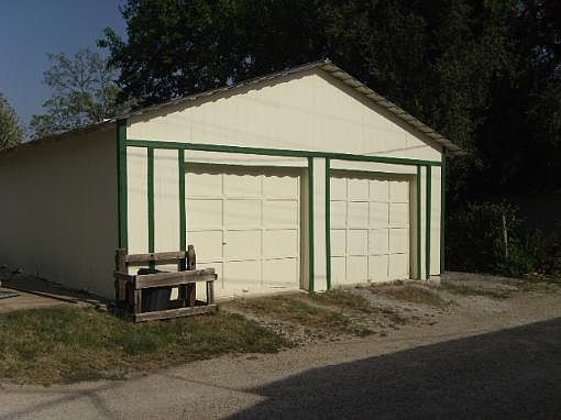 5th image of 708 N Blaine St