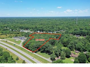 205 North Dr, Thomasville, NC 27360