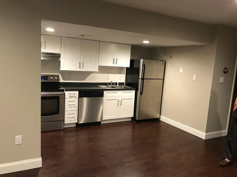 1051 Perkinswood Blvd SE #9 — Photo 5