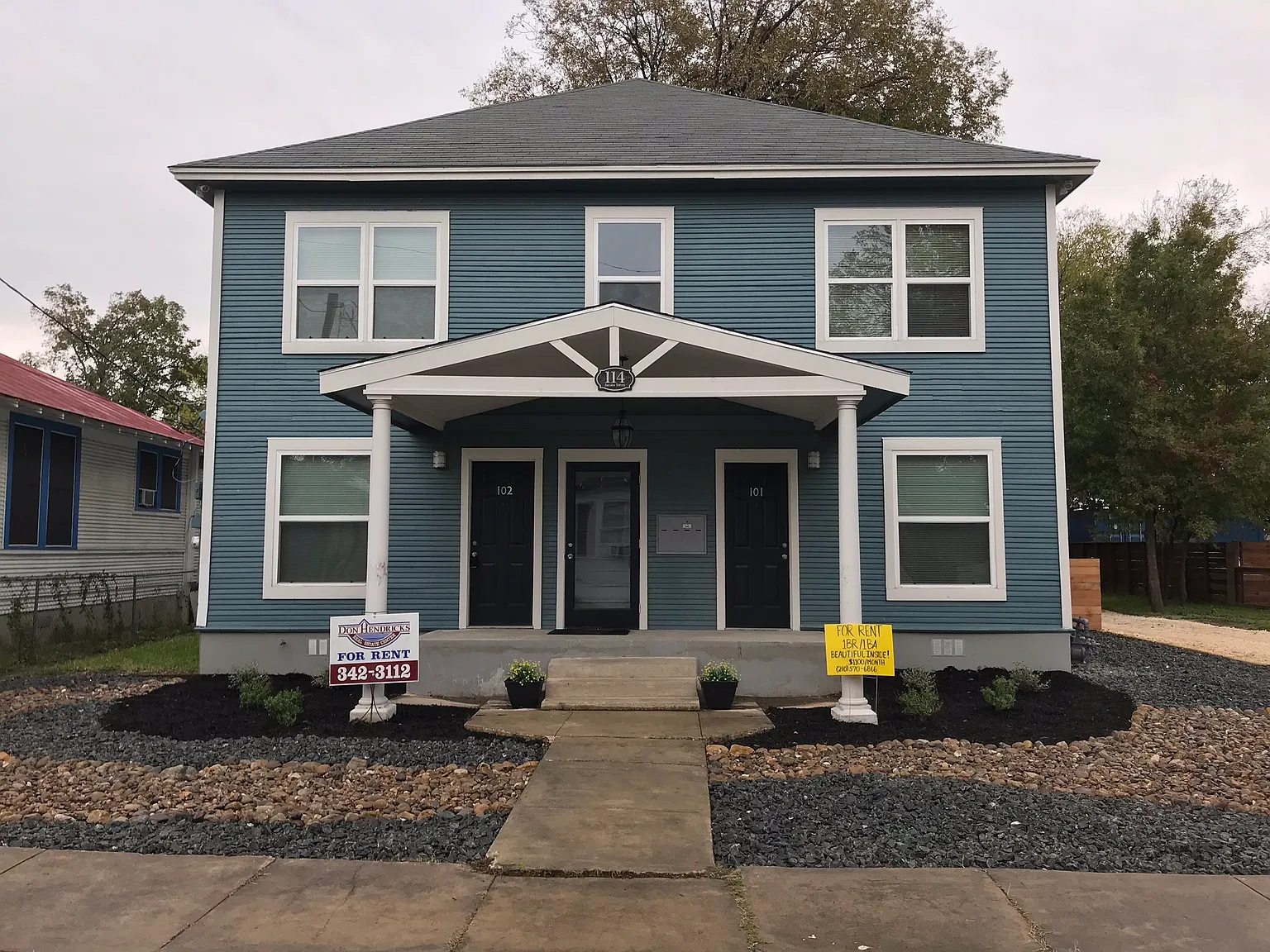 1 bed, 1.0 bath, 700 sqft, $1,000 — Photo 1