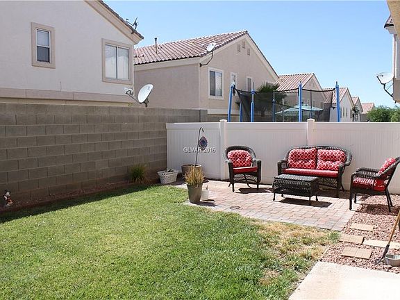3rd image of 2585 Land Rush Dr