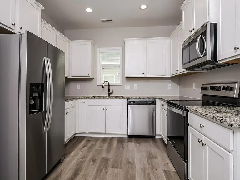 72 Rosemary St — Photo 7