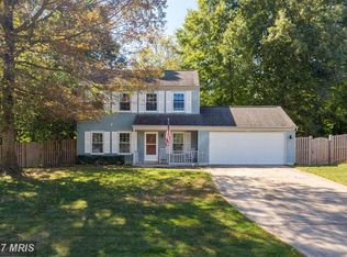 8229 Running Creek Ct, Springfield, VA 22153