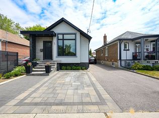 947 Islington Ave #BASEMENT, Toronto, ON M8Z 4P4