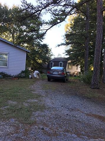 1st image of 126 Dogwood Trail Ln