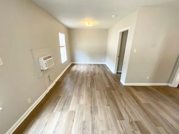 510 S Pine St APT 1, San Antonio, TX 78203