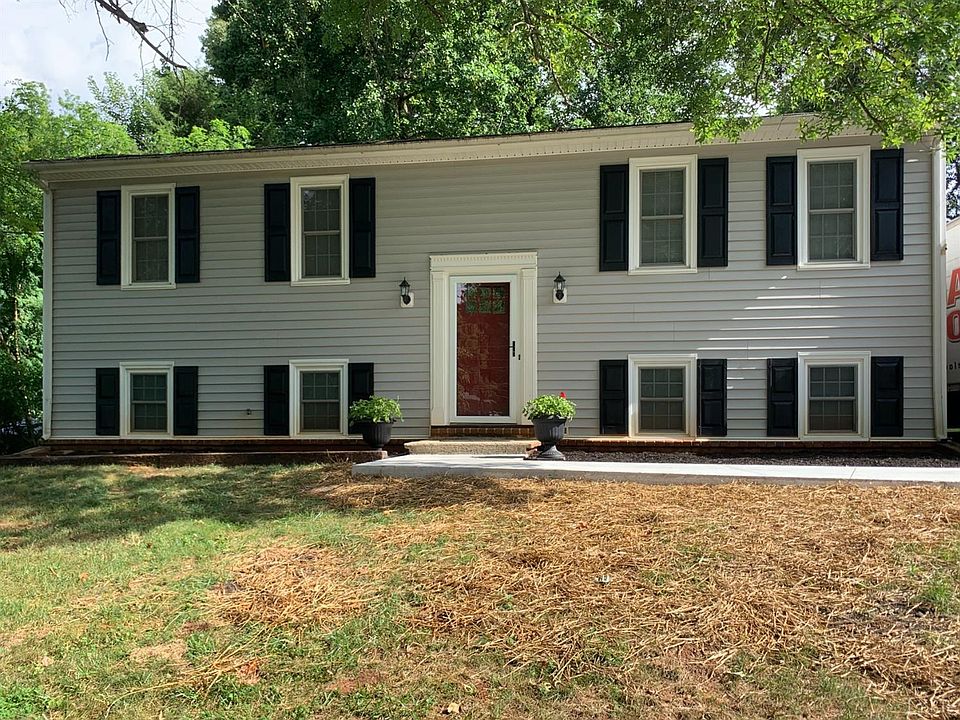 1st image of 1219 Craigmont Dr