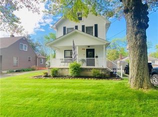 19 Delaware Ave, Youngstown, OH