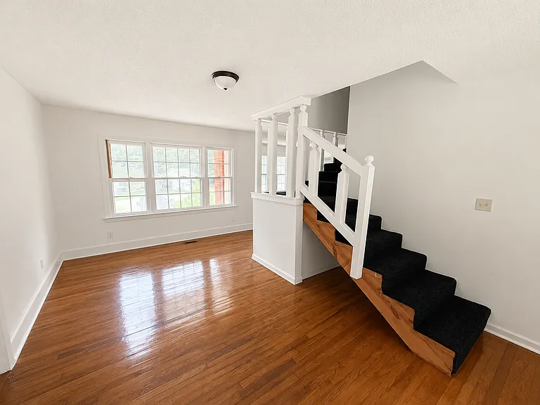 4830 Wilson Rd — Photo 9