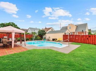 403 N Park Ave, Linden, NJ 07036