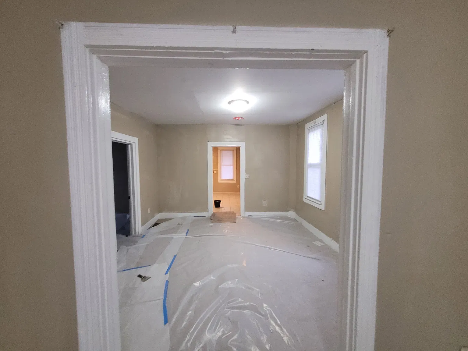 2 bed, 1000 sqft, $1,050 — Photo 4