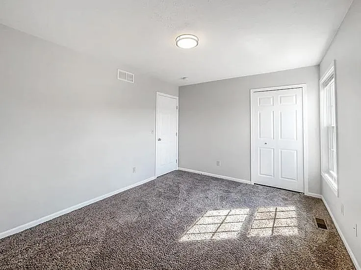 33442 Halle Ct — Photo 10