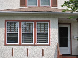 1182 S Grove Ave, Oak Park, IL 60304