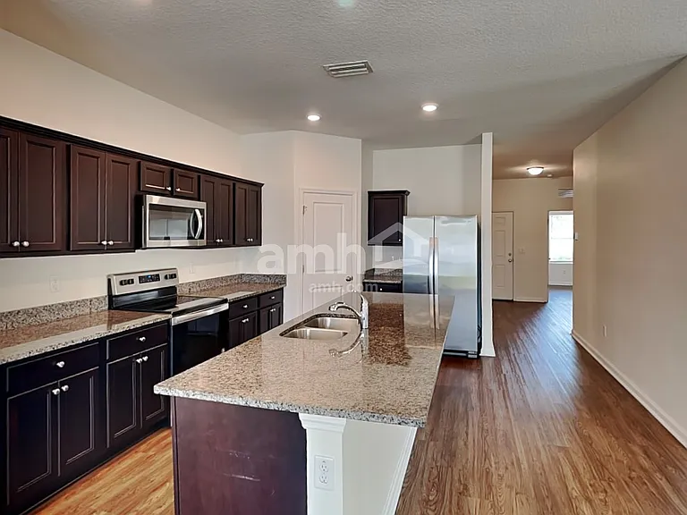 11617 Pace Bend Ct — Photo 4