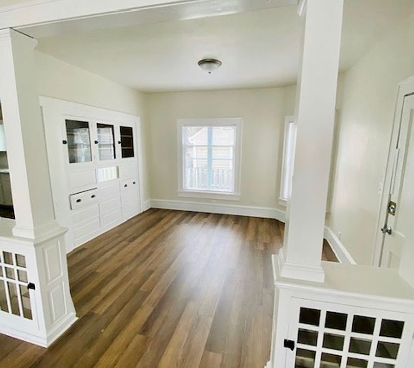 412 S Andrews St Duplex 412 S Andrews St Shawano WI Zillow