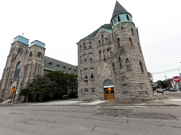 169 Elk St APT 8, Buffalo, NY 14210