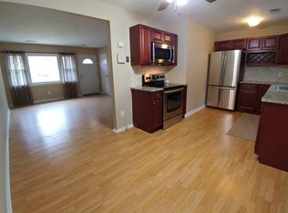 101 Old Farm Rd, Springfield, MA 01119