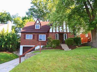 2828 Cortelyou Pl, Cincinnati, OH 45213